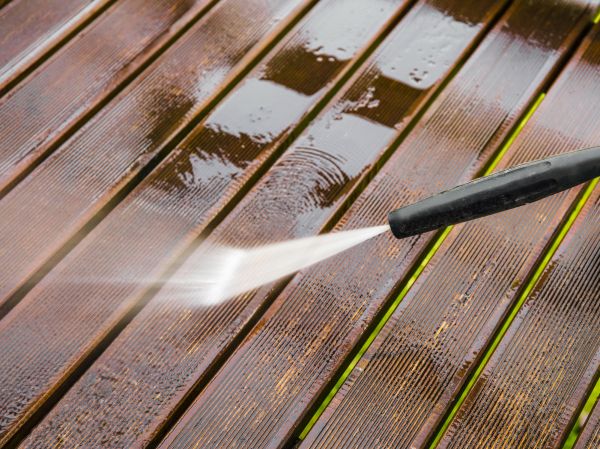 Deck Pressure Washing in Las Cruces