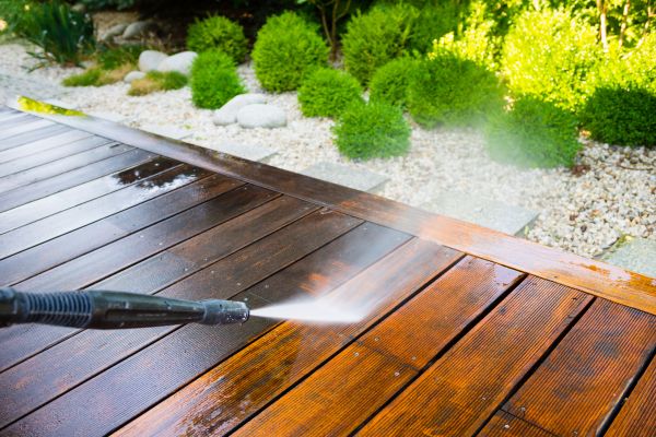 Deck Cleaning in Las Cruces